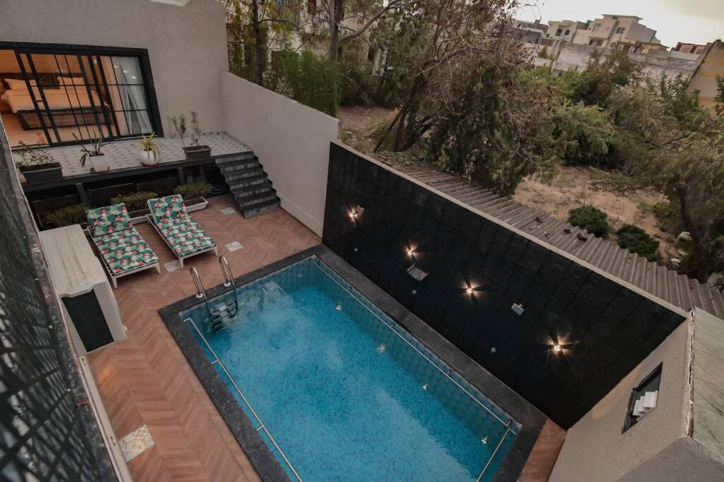 Saiba Outhouse- 4 Bed Room- Pool- Theatre- Partyhall- Garden & Terrace Sitting Area 斋浦尔 外观 照片
