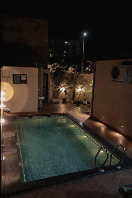 Saiba Outhouse- 4 Bed Room- Pool- Theatre- Partyhall- Garden & Terrace Sitting Area 斋浦尔 外观 照片