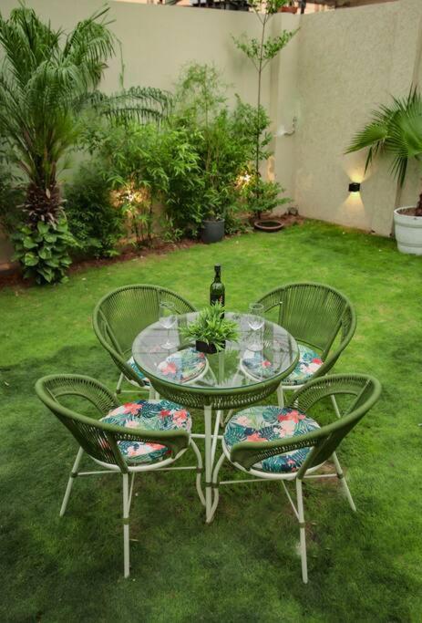 Saiba Outhouse- 4 Bed Room- Pool- Theatre- Partyhall- Garden & Terrace Sitting Area 斋浦尔 外观 照片